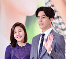 [BZ포토] 김하늘-신성록, 승무원-기장 부부