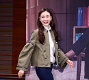 [BZ포토] 최지우, 긴 다리로 성큼성큼