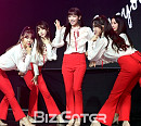 [BZ포토] 크레용팝 소율, 내가 센터!