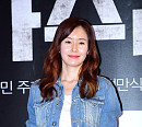 [BZ포토] 김지수, 세월 잊은 청재킷 패션
