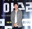 [BZ포토] 류준열, 현실 남친룩