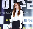 [BZ포토] 홍수현, 시크한 흑백 시사회 패션