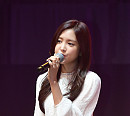 [BZ포토] 에이핑크 손나은, 노래하는 여신