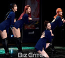 [BZ포토] 달샤벳, 반전 섹시 뒤태