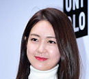 [BZ포토] 이요원, 당겨도 문제 없는 꿀광피부