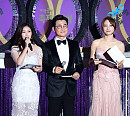 [BZ포토] 전효성-김성주-하니, 축제 MC 맡았어요~