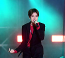 [BZ포토] 틴탑 니엘, 카리스마 넘치는 열창