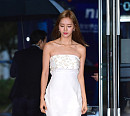 [BZ포토] 혜리, 화이트 드레스로 드러낸 S라인