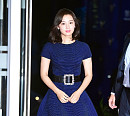[BZ포토] 김지원, 등장만 해도 시선 싹쓸이