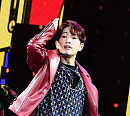 [BZ포토] 샤이니 온유, 가죽 재킷 휘날리며