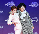 [BZ포토] 장도연-박나래, tvN 10주년 시상식 레드카펫 MC예요~