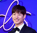 [BZ포토] 이제훈, '시그널'로 tvN10 어워즈 참석해요~