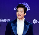 [BZ포토] 하석진, 벨벳 재킷도 완벽 소화하는 혼술남