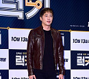 [BZ포토] 강지환, 상남자의 가을 시사회 패션