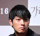 [BZ포토] 강동원, 가려도 잘생겼네
