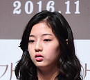 [BZ포토] 신은수, 300대 1의 경쟁률 뚫은 신데렐라