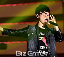 [BZ포토] 국카스텐 하현우, 복면 벗으니 더 잘생겼네