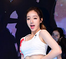 [BZ포토] 에이디이 해영, 모두가 놀란 일자 복근