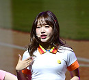 [BZ포토] 아이오아이 최유정, 반전 카리스마