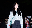 [BZ포토] 정혜성, 긴 다리 부각되는 '구르미' 종방연 패션