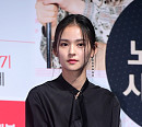[BZ포토] 김윤혜, 모두가 놀란 실물 미모