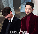 [BZ포토] 김영광-이수혁, 절친들의 훈훈한 미소