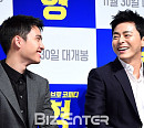 [BZ포토] 도경수-조정석, 바라만 봐도 좋아~