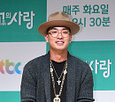 [BZ포토] 크라운제이, 수줍은 개미 미소