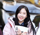 [BZ포토] 모모랜드 나윤, 수능 앞두고 밝은 미소