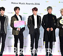 [BZ포토] 방탄소년단, '아미 보고 있나?'
