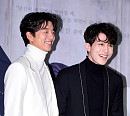 [BZ포토] 공유-이동욱, 흑백 브로맨스