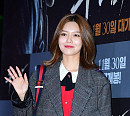 [BZ포토] 소녀시대 수영, 소속사 동생 민호 응원해요~