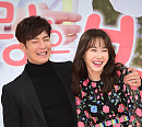[BZ포토] 강은탁-왕지혜, 웃음꽃 만개!