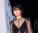 [BZ포토] 배두나, 레드카펫 뜨겁게 달군 파격 시스루
