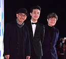 [BZ포토] 이준익-박정민-신연식, '동주'로 청룡 레드카펫 밟아요~