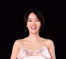[BZ포토] 이정현, 청룡 여우주연상 수상자의 미소