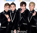 [BZ포토] 비투비, 유쾌한 초밀착 포즈