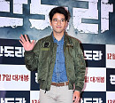 [BZ포토] 배수빈, '판도라' 보러 왔어요~