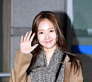 [BZ포토] 박민영, 공항 밝히는 꽃미소