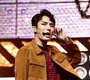 [BZ포토] 펜타곤 유토, 재킷 휘날리며