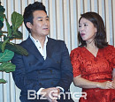 [BZ포토] 이창훈 차화연, 심각한 대화중?