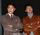 [BZ포토]정우성-조인성, 잘생긴 배우 옆에 잘생긴 배우