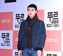 [BZ포토] 엑소 디오, 추위에 중무장한 시사회 패션