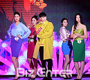 [BZ포토] 슬리피, 이국주가 질투하겠네~