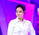 [BZ포토] '이경실 딸' 손수아, 당당한 모델 포즈