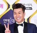 [BZ포토] 김종민, 대상 예감 미소?