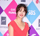[BZ포토] 박소현, 붉은 매력에 심쿵!