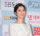 [BZ포토] 박연수, 눈에 띄는 물광피부