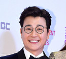 [BZ포토] 김성주, 대상 후보의 미소