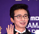 [BZ포토] 김국진, "'MBC 연기대상' 유이가 받았으면 좋겠어"